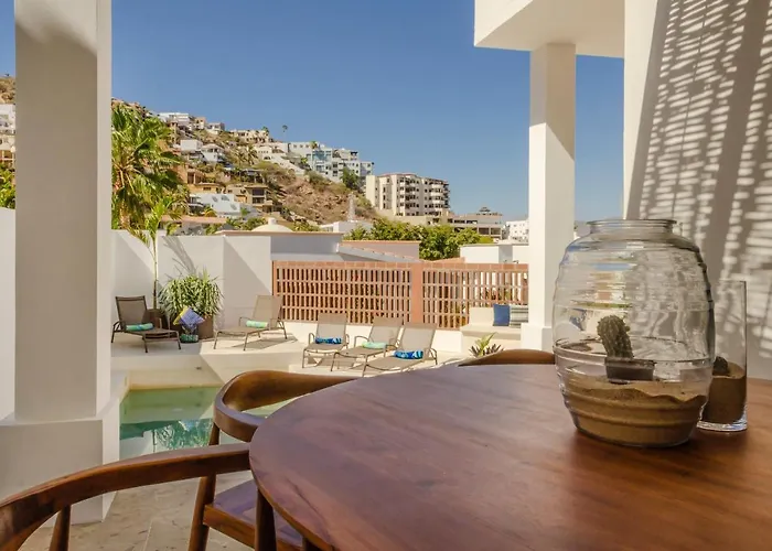 Casa Gallo, Heated Pool, Exclusive & Great Location * Cabo San Lucas
