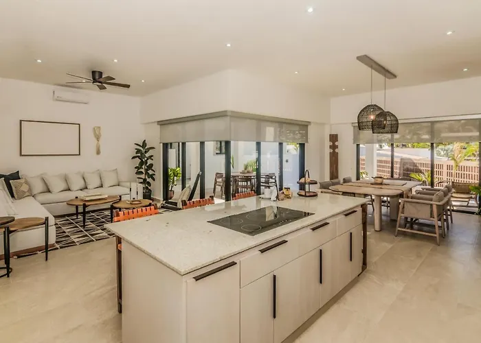 Holiday home Casa Gallo, Heated Pool, Exclusive & Great Location