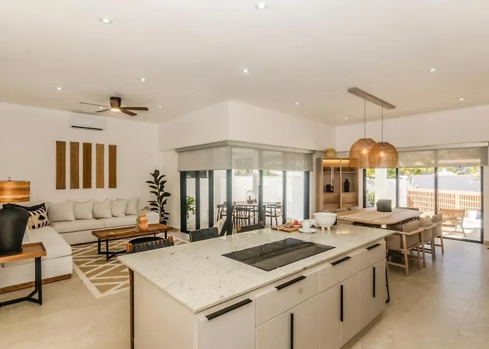 Casa Gallo, Heated Pool, Exclusive & Great Location Holiday home