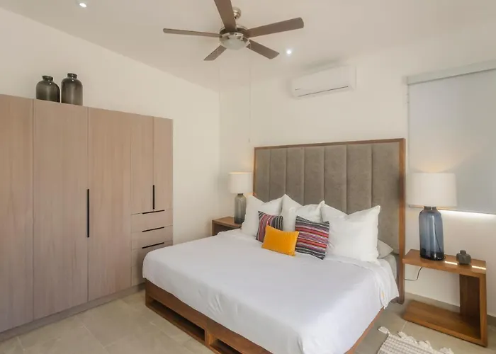 Casa Gallo, Heated Pool, Exclusive & Great Location *