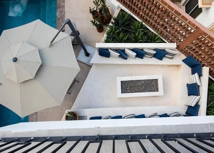 Casa Gallo, Heated Pool, Exclusive & Great Location Holiday home *