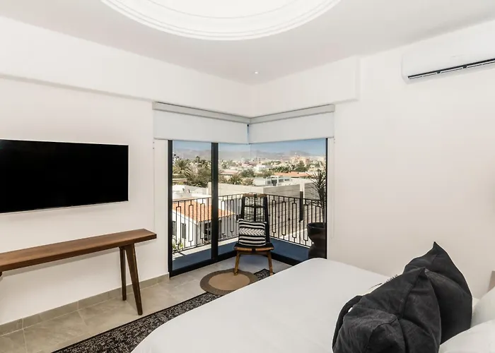 Holiday home Casa Gallo, Heated Pool, Exclusive & Great Location Cabo San Lucas