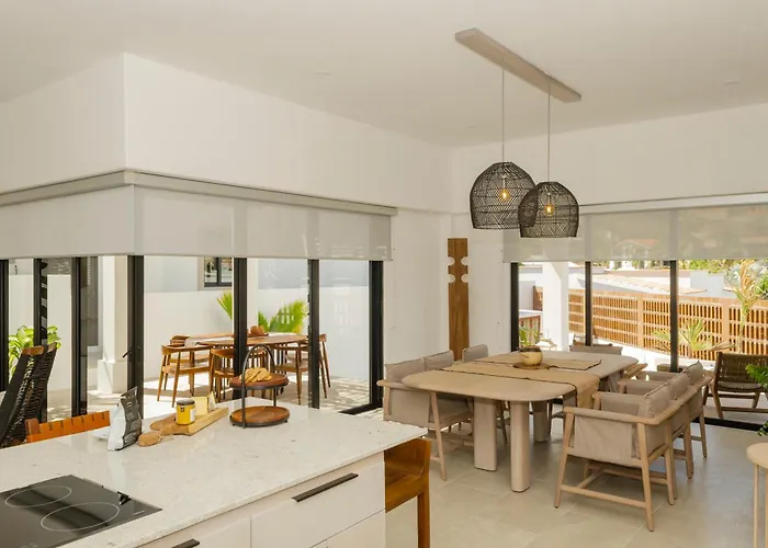 Casa Gallo, Heated Pool, Exclusive & Great Location