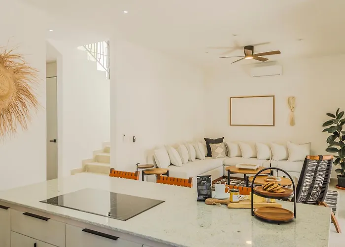 Casa Gallo, Heated Pool, Exclusive & Great Location Holiday home *