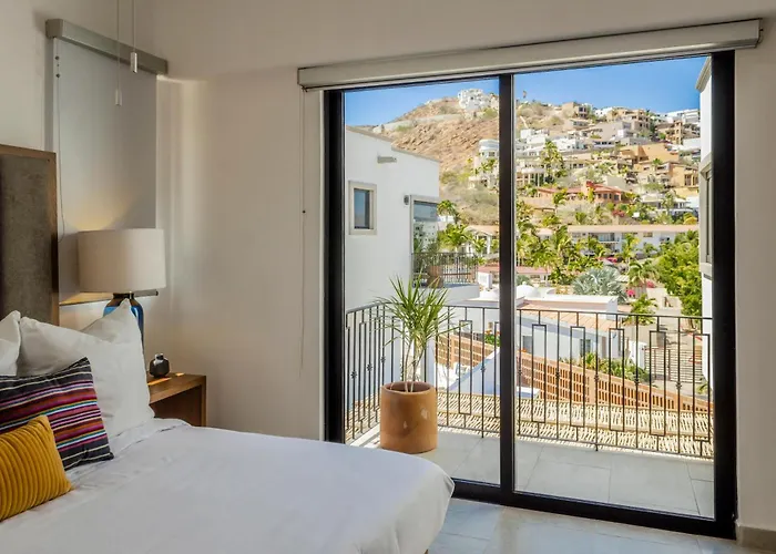 Casa Gallo, Heated Pool, Exclusive & Great Location Cabo San Lucas