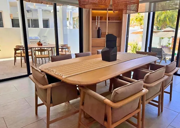 Casa Gallo, Heated Pool, Exclusive & Great Location Holiday home *